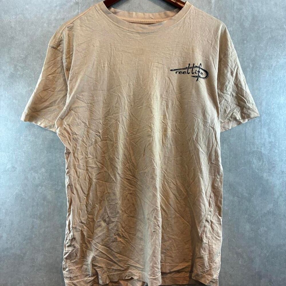 Bp Men's Tan and Cream T-shirt